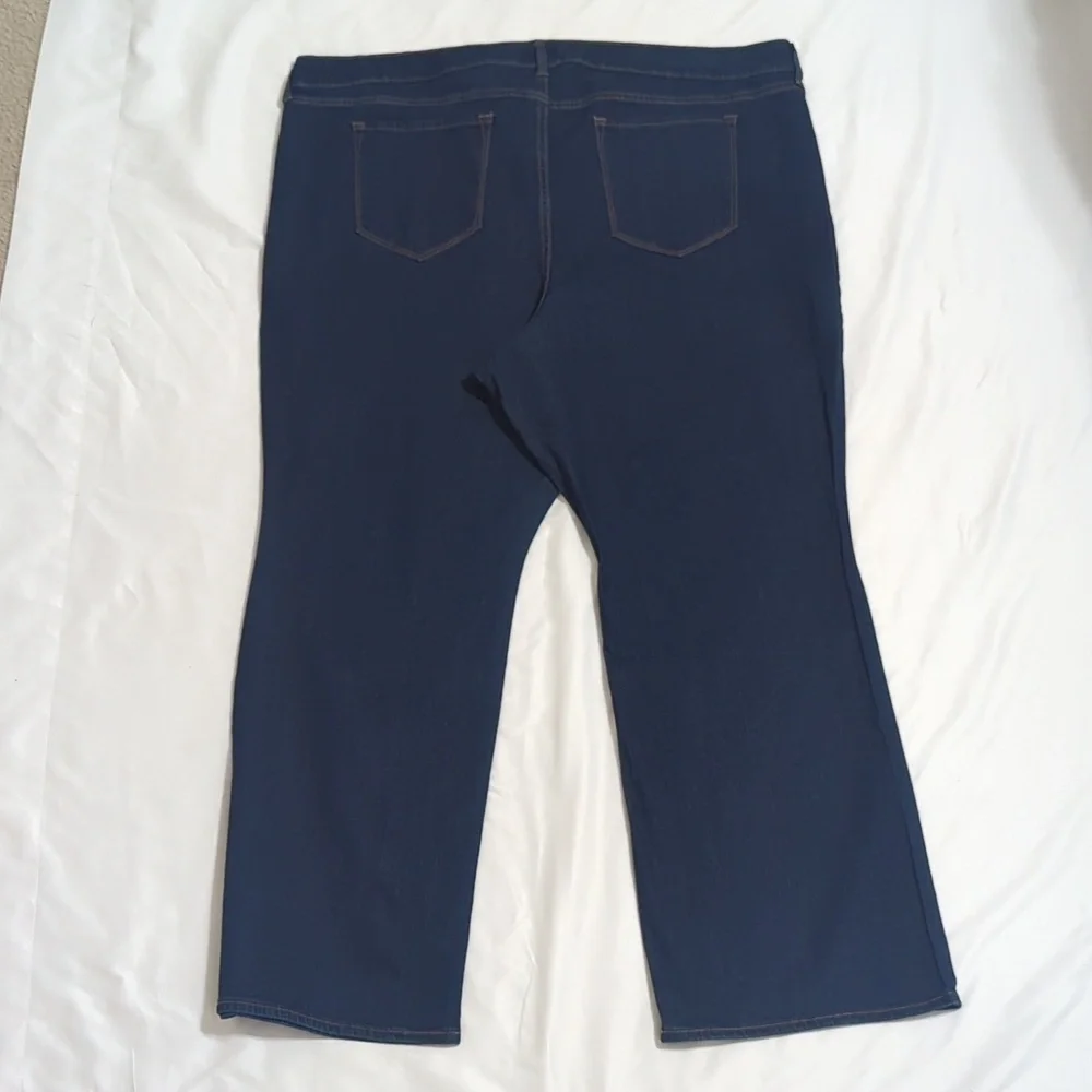 Old Navy High-Waisted Kicker Boot-Cut Jeans, Color Blue Size 26S